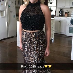 Leopard sherri hill prom gown